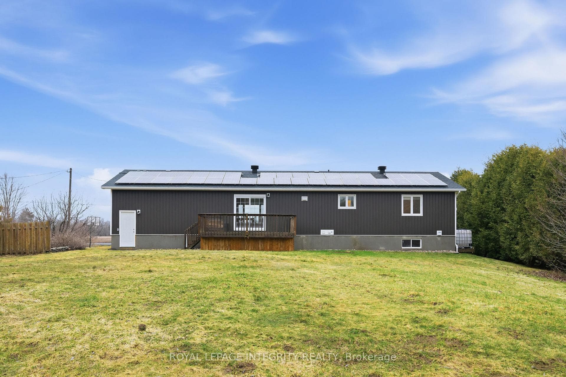 4000 Drouin Road photo 36