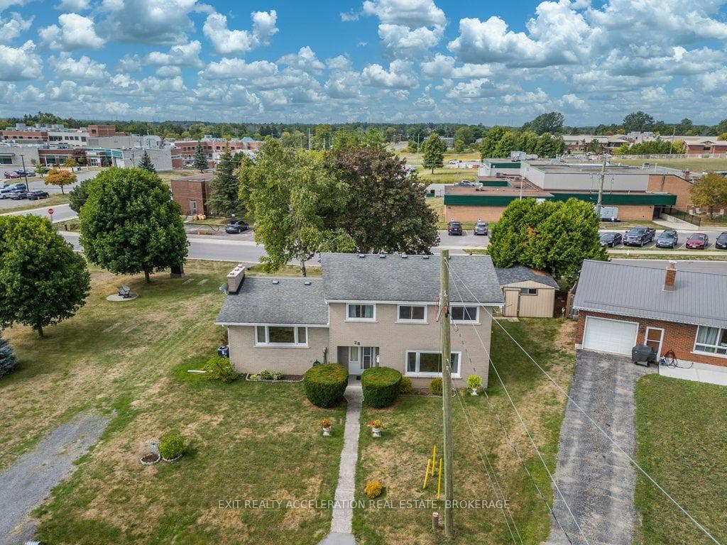 28 Sunset Crescent photo 46