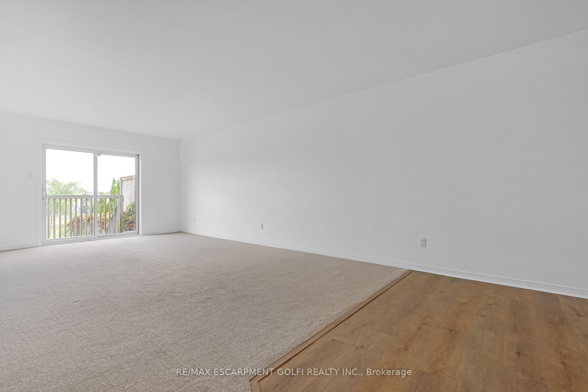 42 Golden Acres Drive photo 12