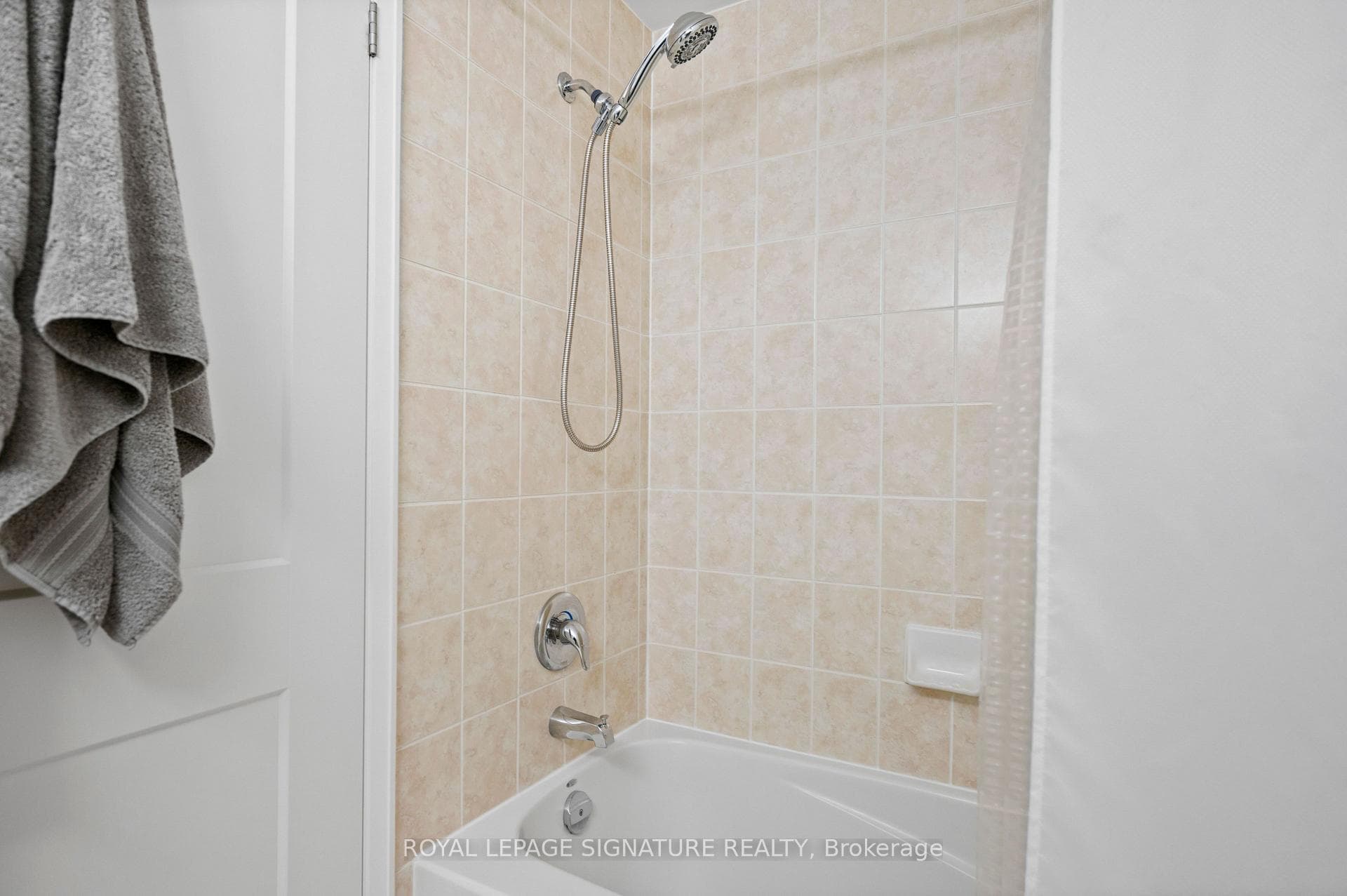 38 Fontenay Court Unit 310 photo 27