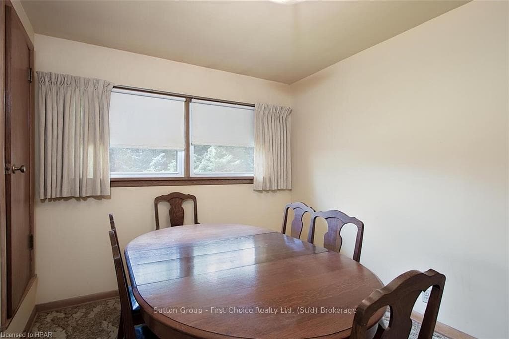 46 BLENHEIM Street photo 13