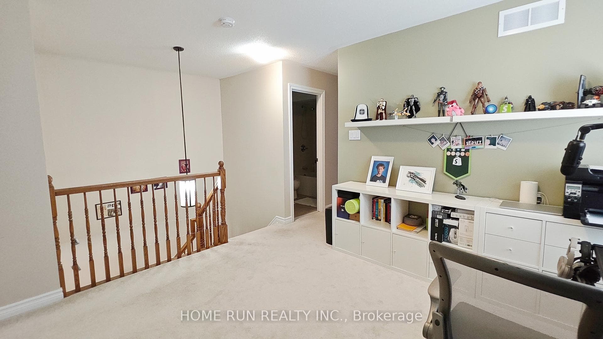 151 Whetstone Crescent photo 16