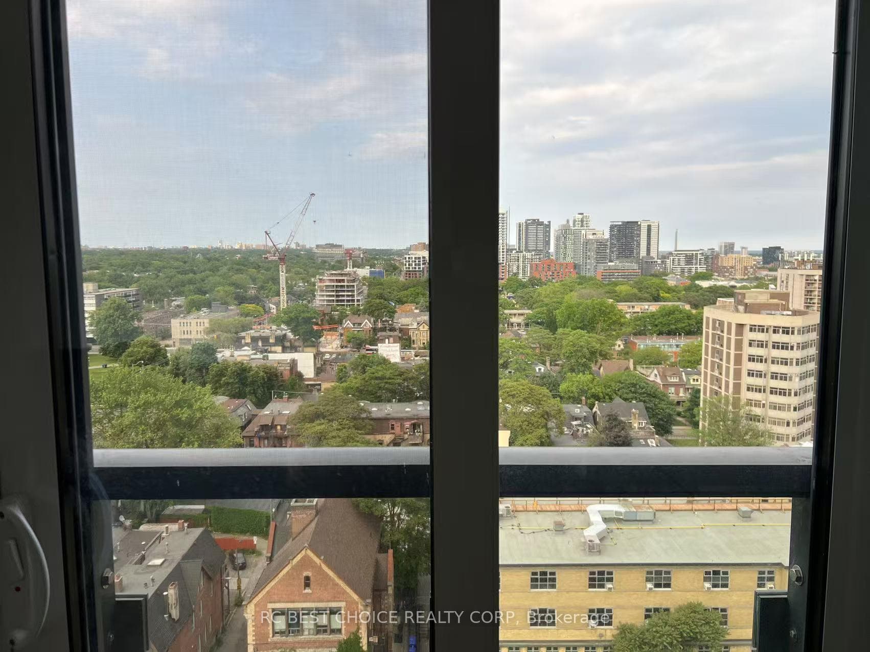 319 Jarvis Street Unit 1512 photo 11