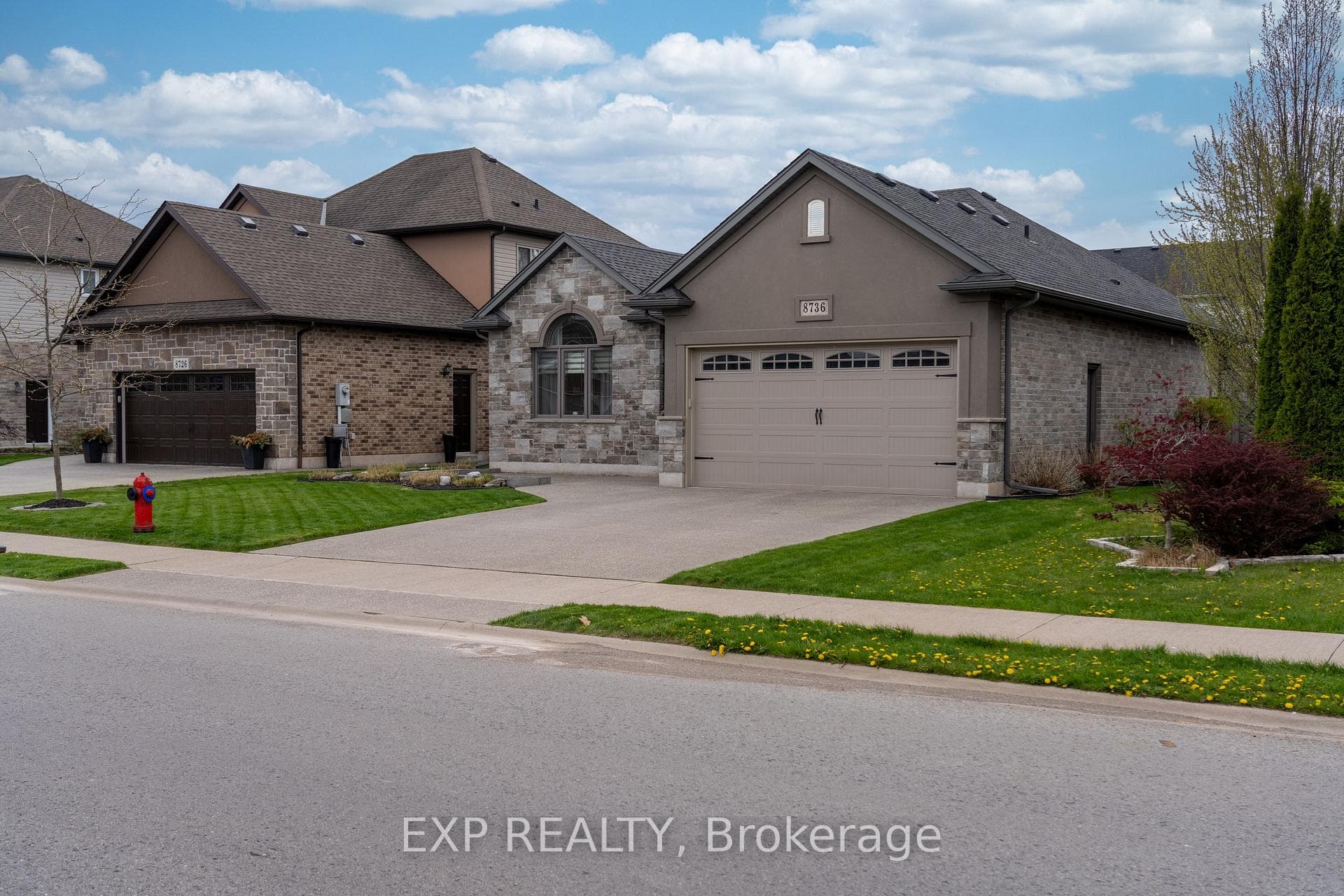 8736 Angie Drive photo 2