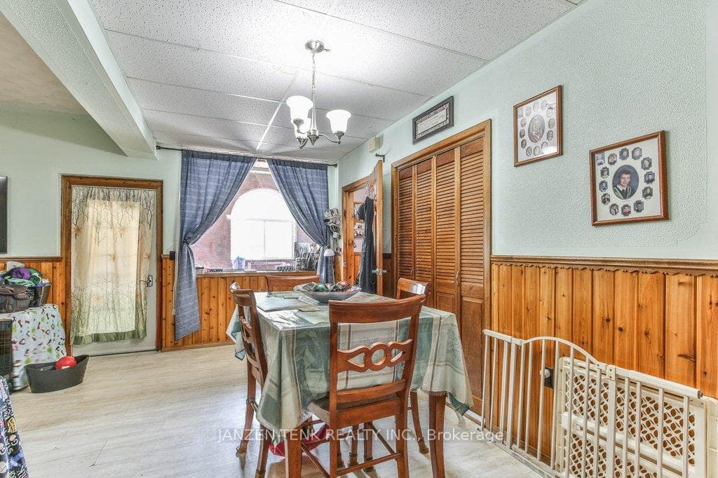 11593 Plank Road photo 7