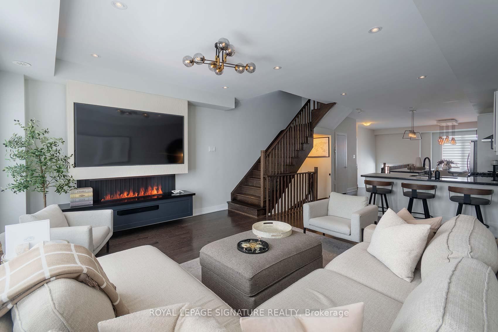 1149 Beachcomber Road photo 4