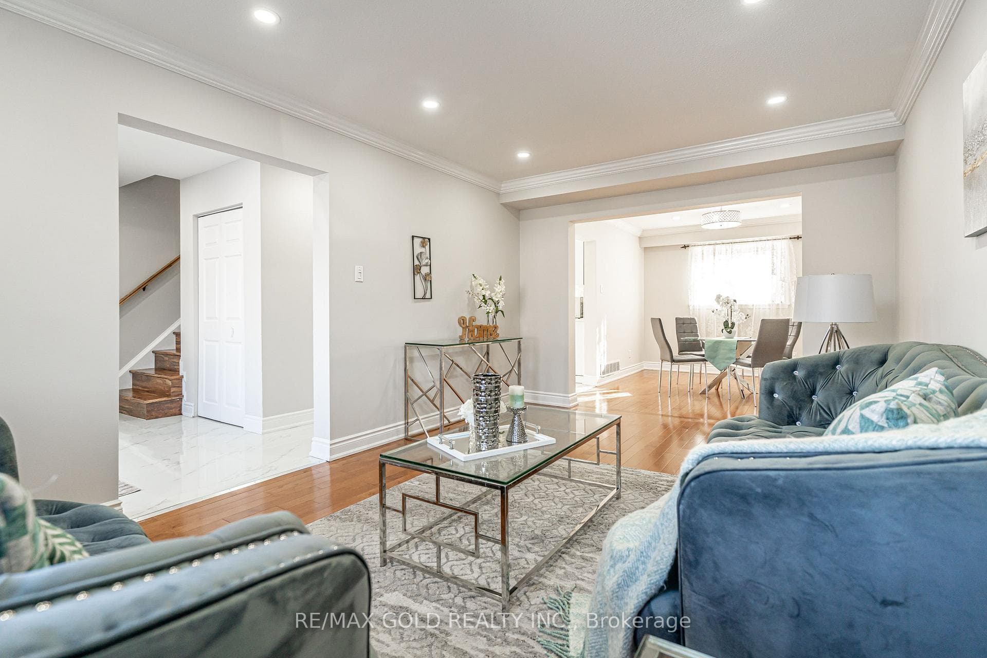 9 Dalton Place photo 8