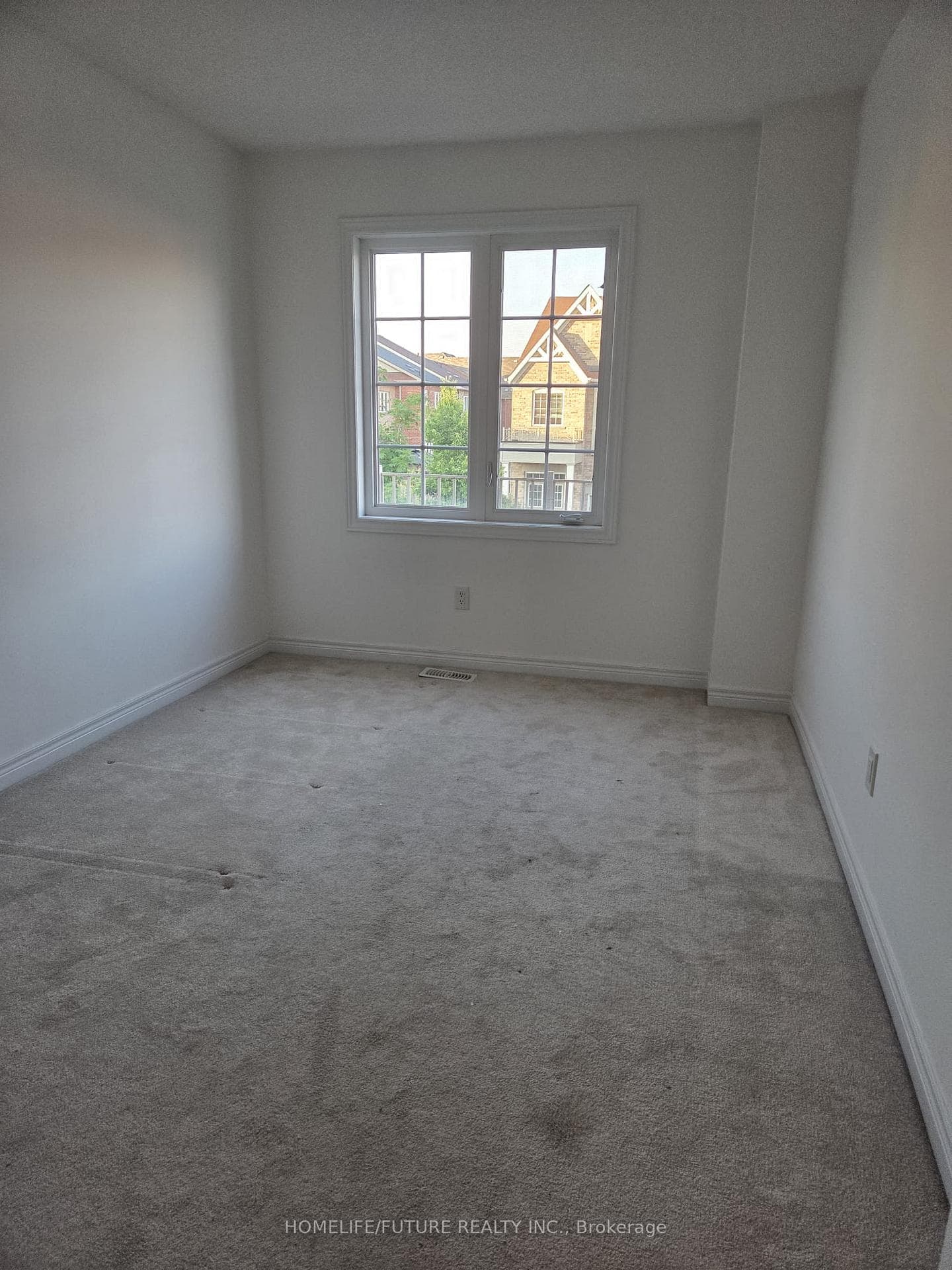 94 Cathedral Drive photo 15