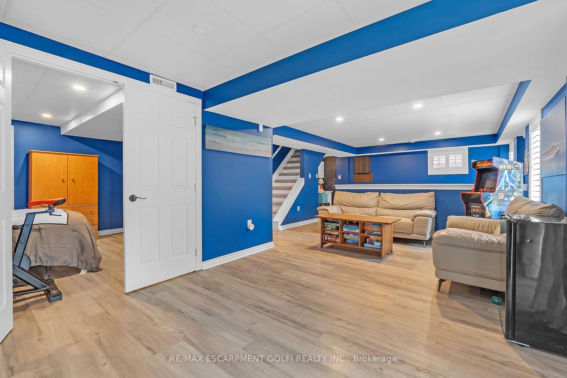55 Livingstone Drive photo 27