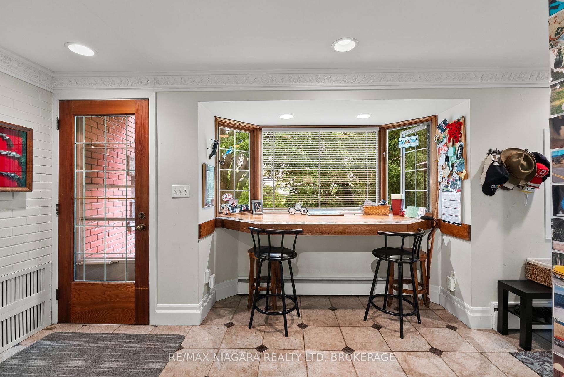 46 Melrose Drive photo 18