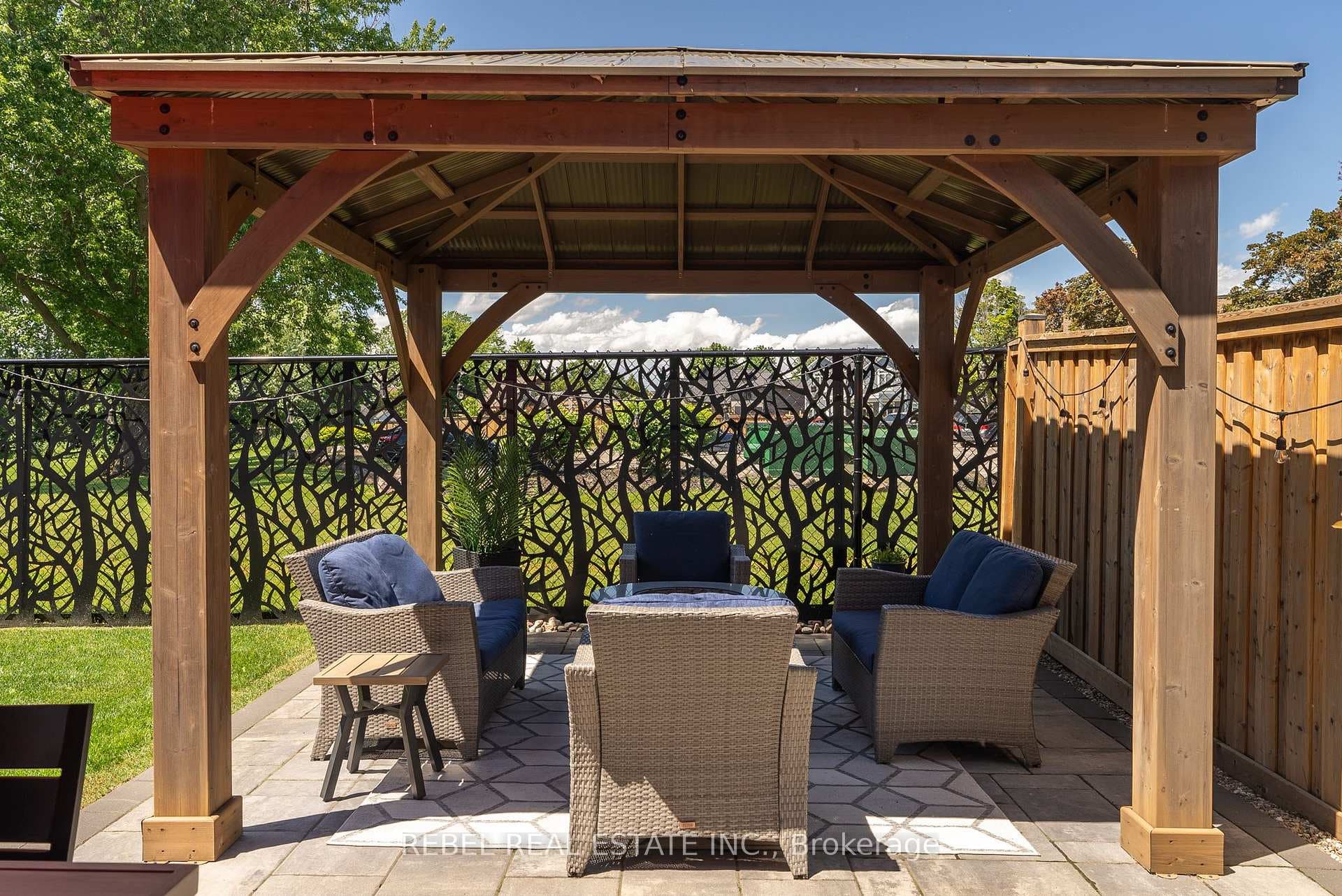46 Willoughby Place photo 32