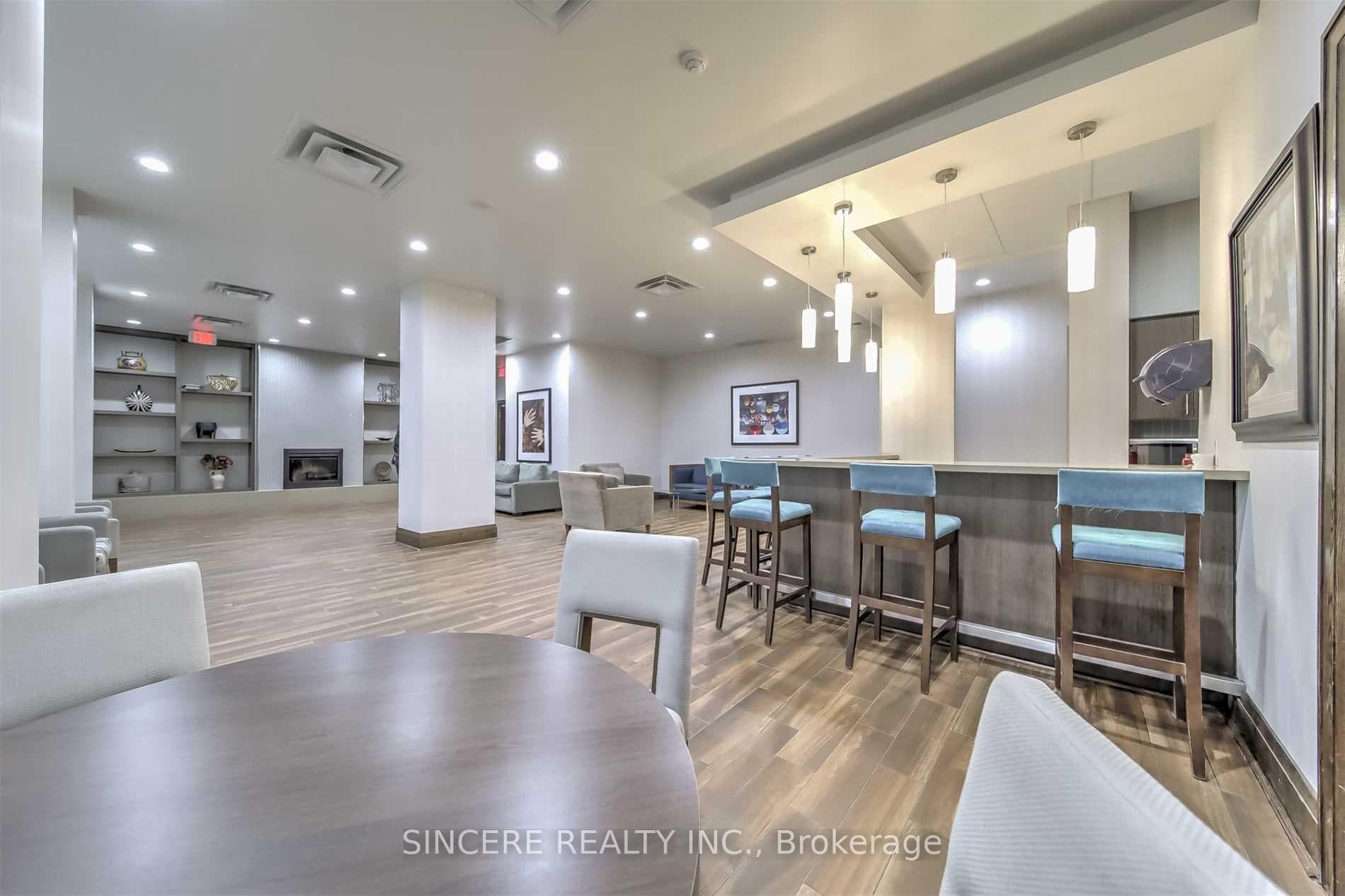 35 Hollywood Avenue Unit 1216 photo 11