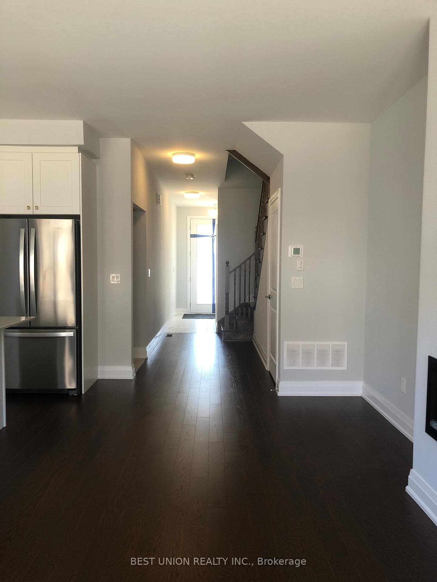 970 Crowsnest Hollow Avenue Unit 32-03 photo 2