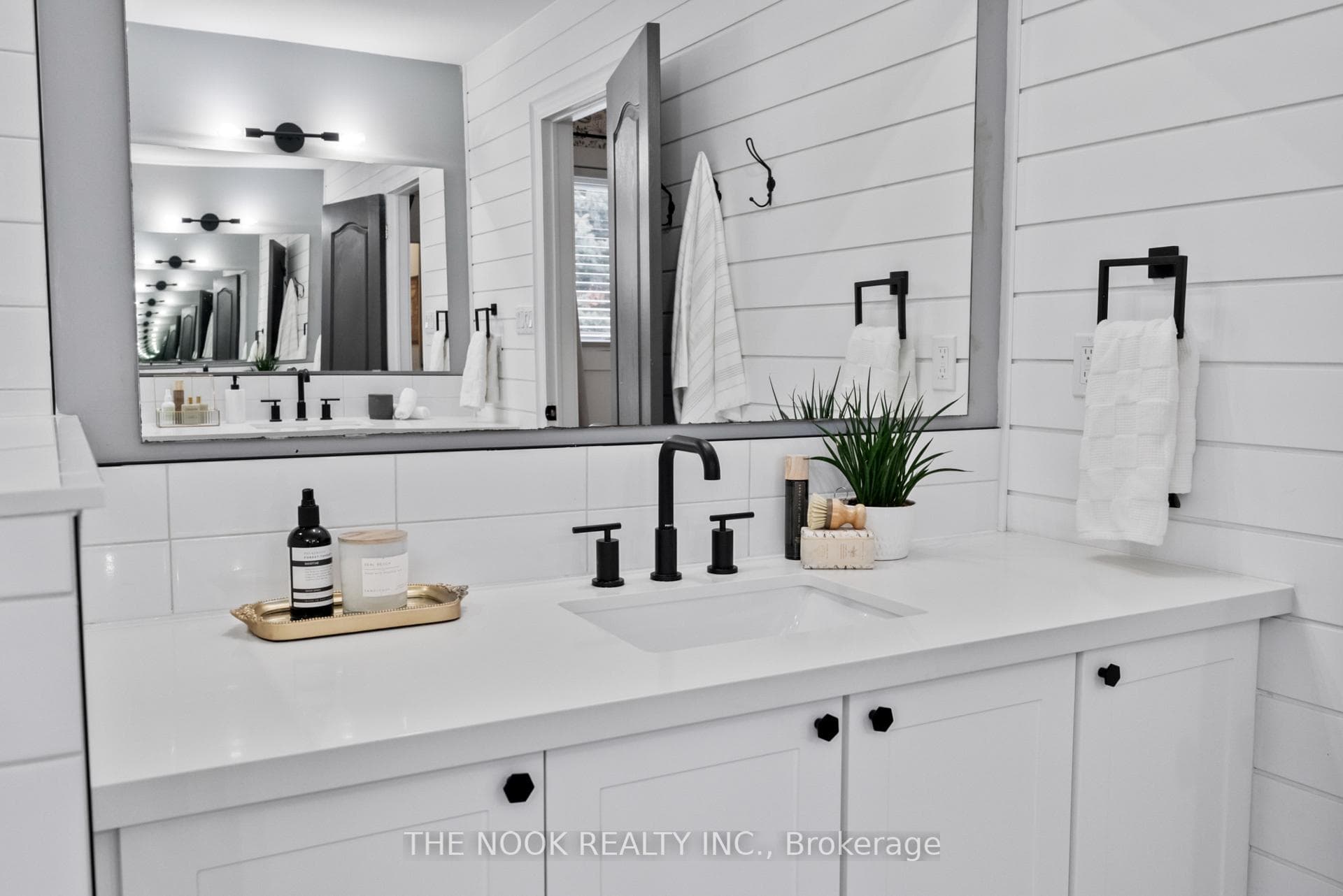 Sink 2 - Quartz with Under Mount