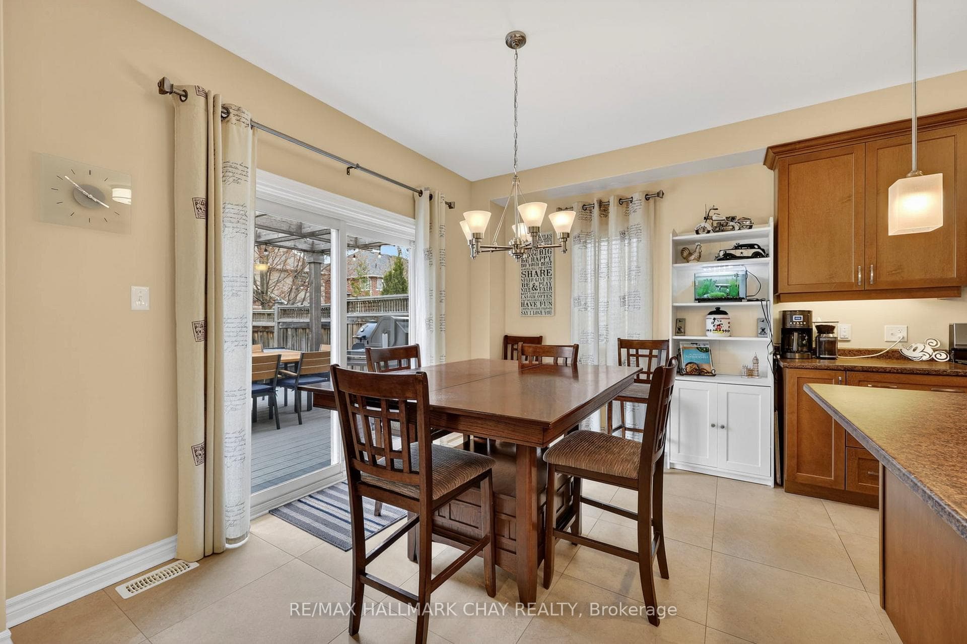 12 Orleans Avenue photo 10