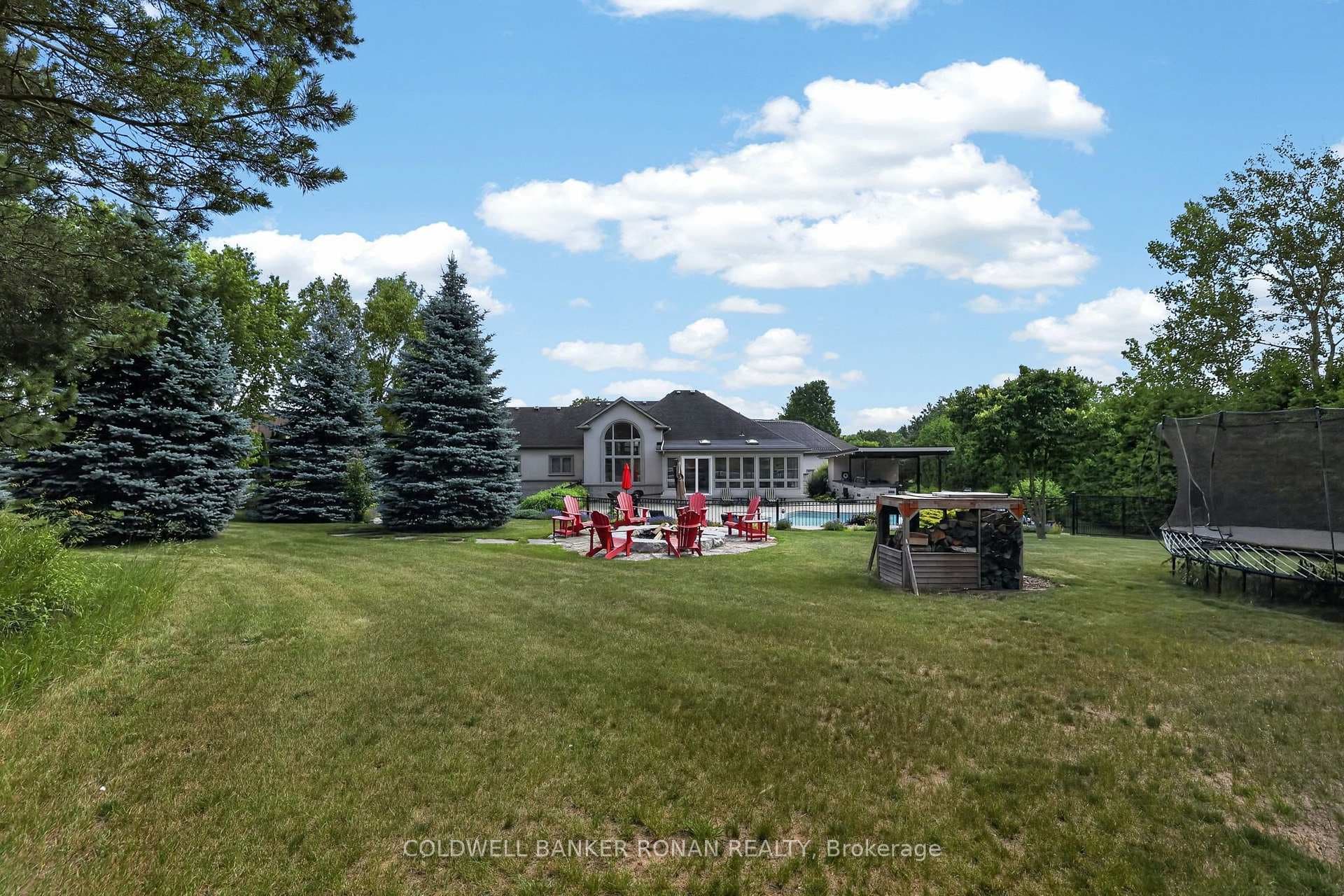 9 Moraine Place photo 46