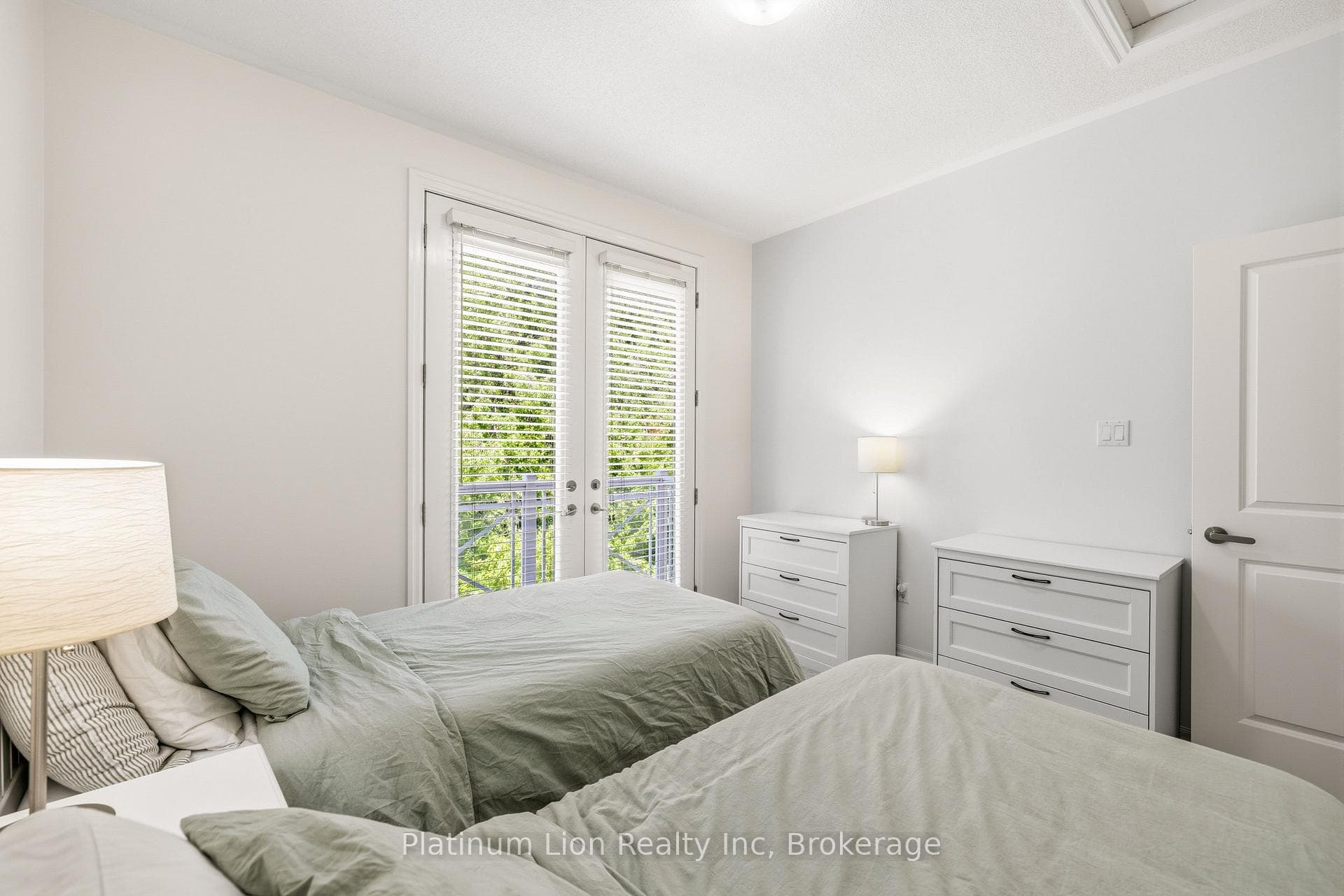 1011 Deta Road Unit 904 photo 31