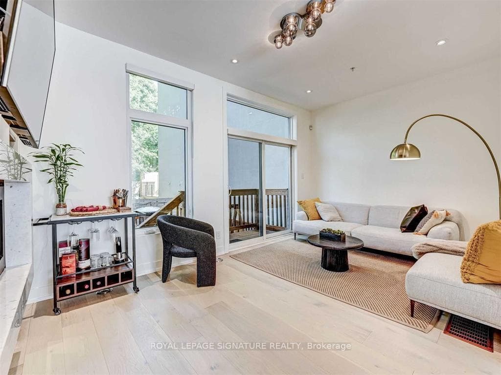 14 Vince Avenue photo 2