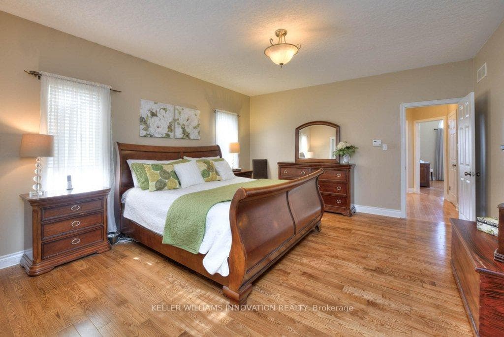 25 John Ross Court photo 14
