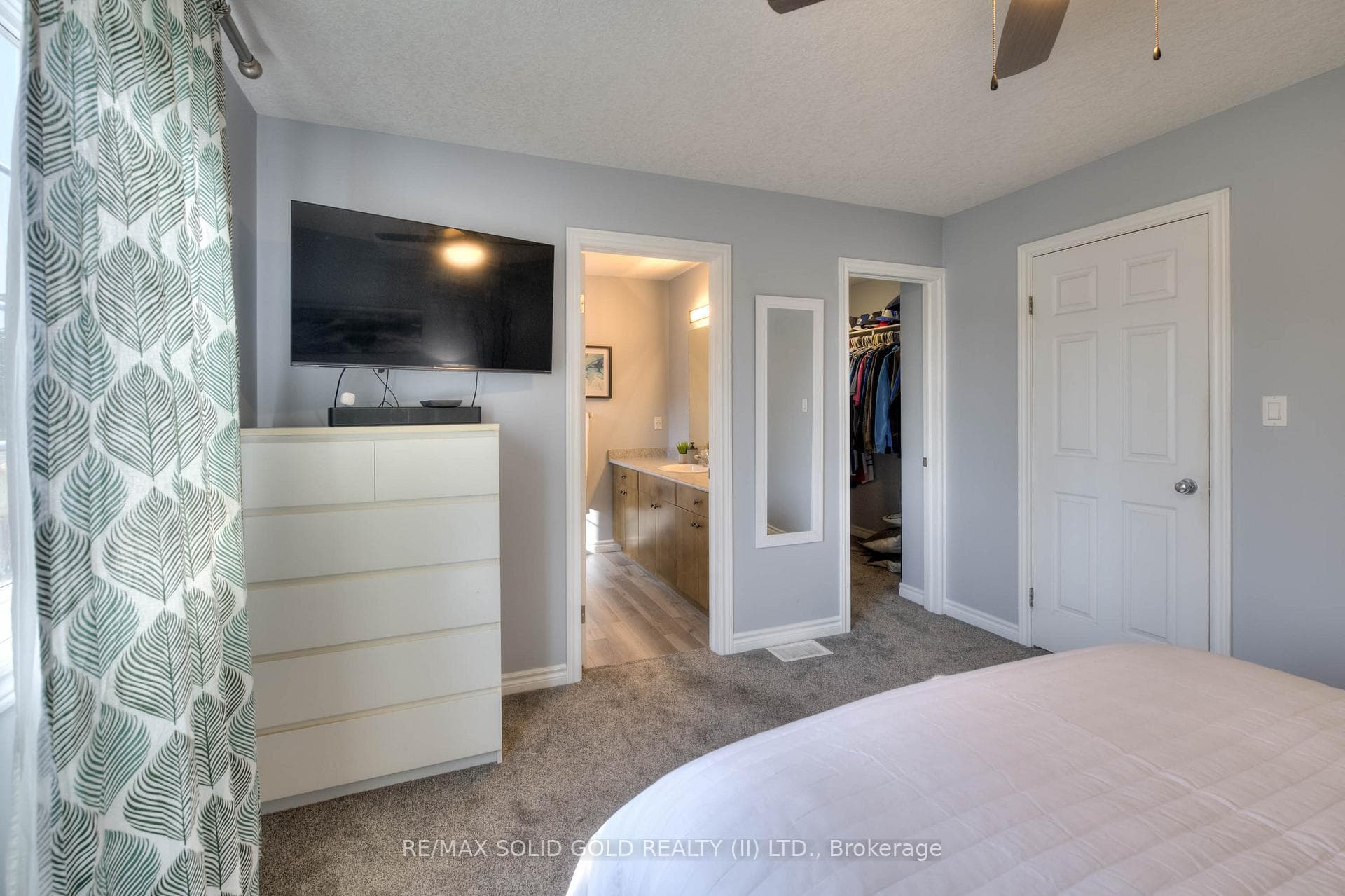 460 Colt Street photo 26