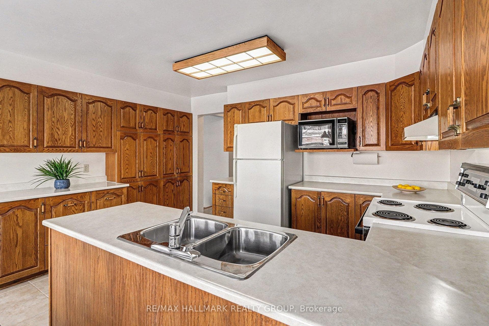751 Merkley Drive photo 16