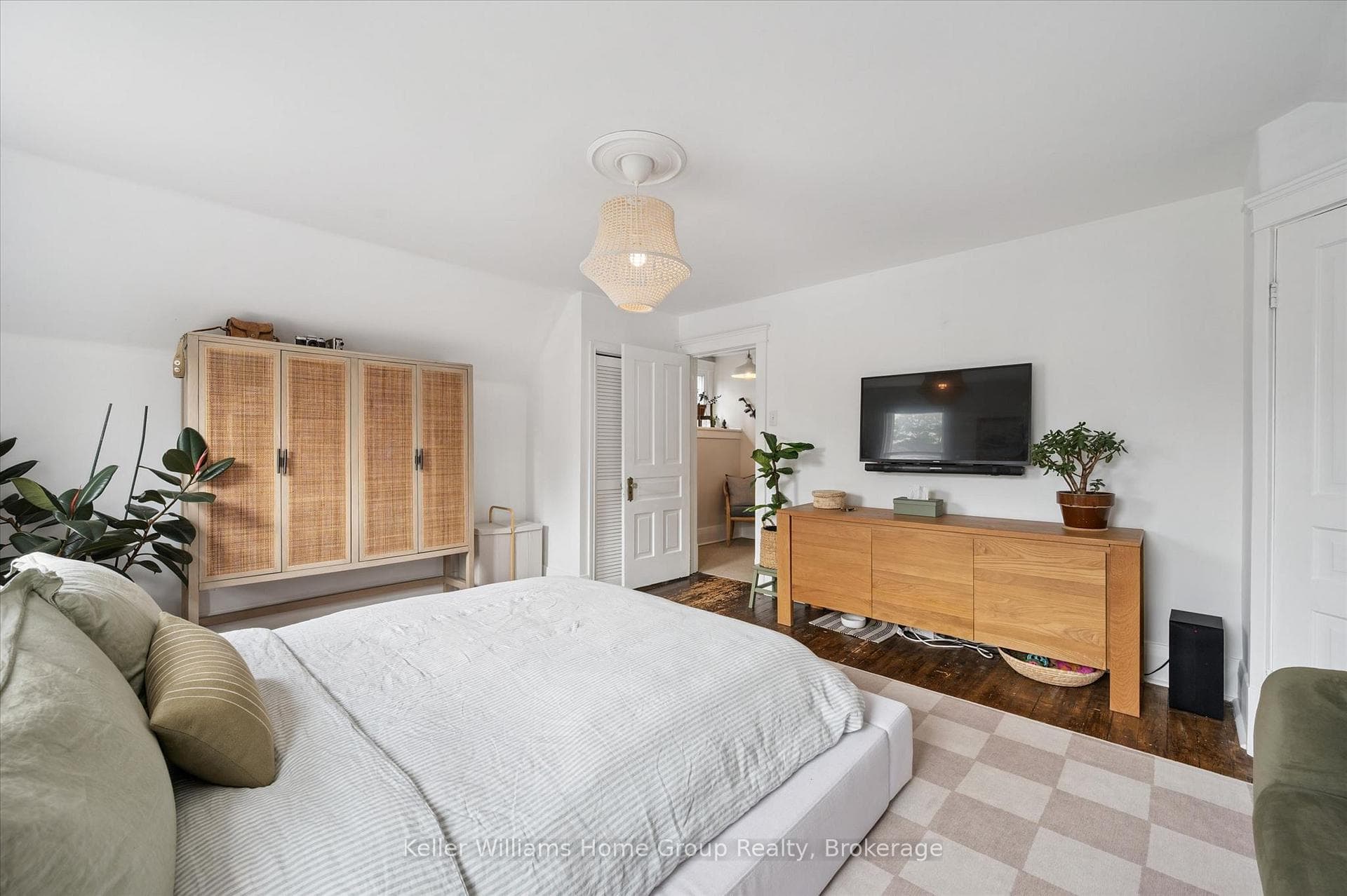 149 London Road photo 21
