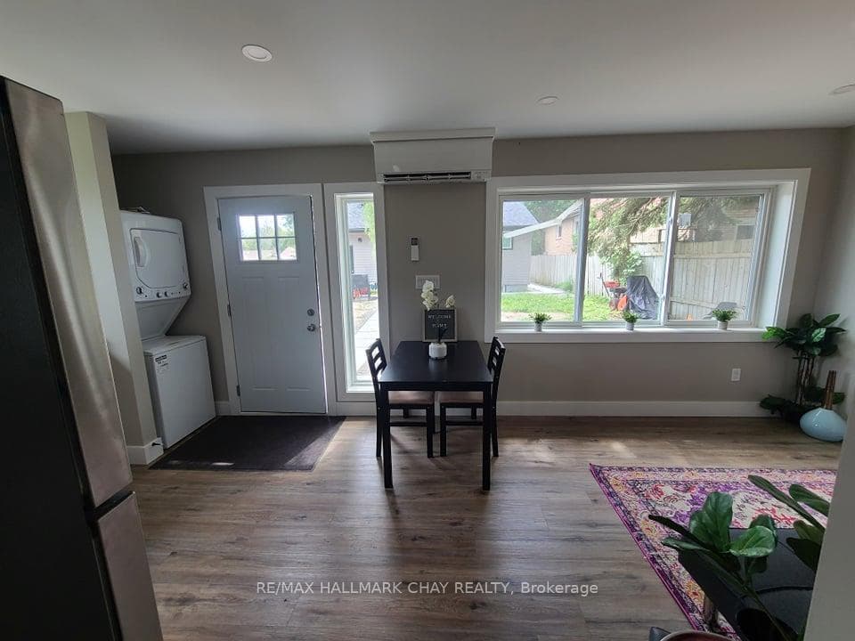 212 Little Avenue photo 12