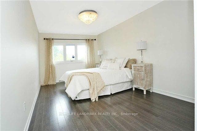 80 Larratt Lane photo 9