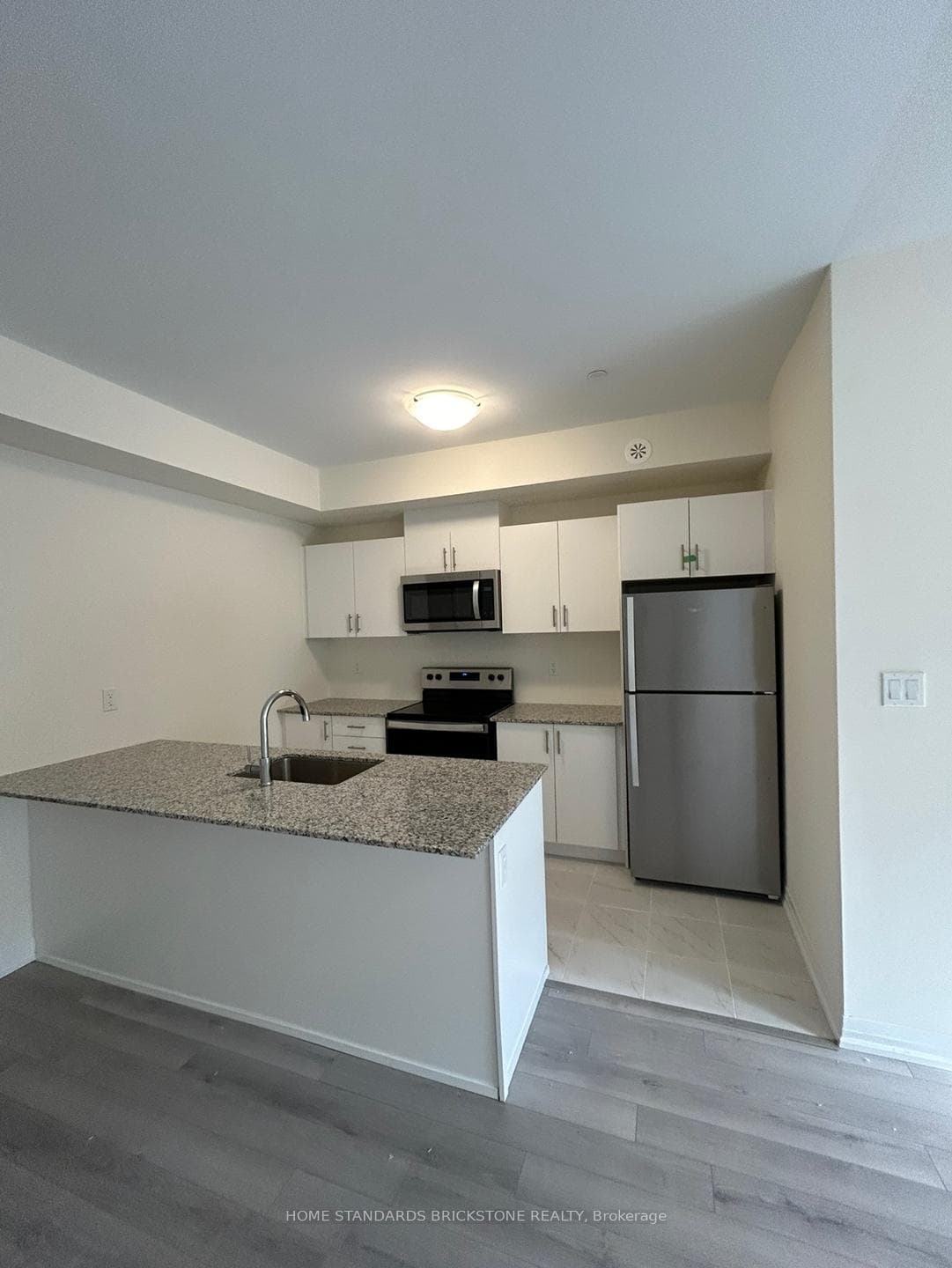 25 Priya Lane Unit 1 photo 8