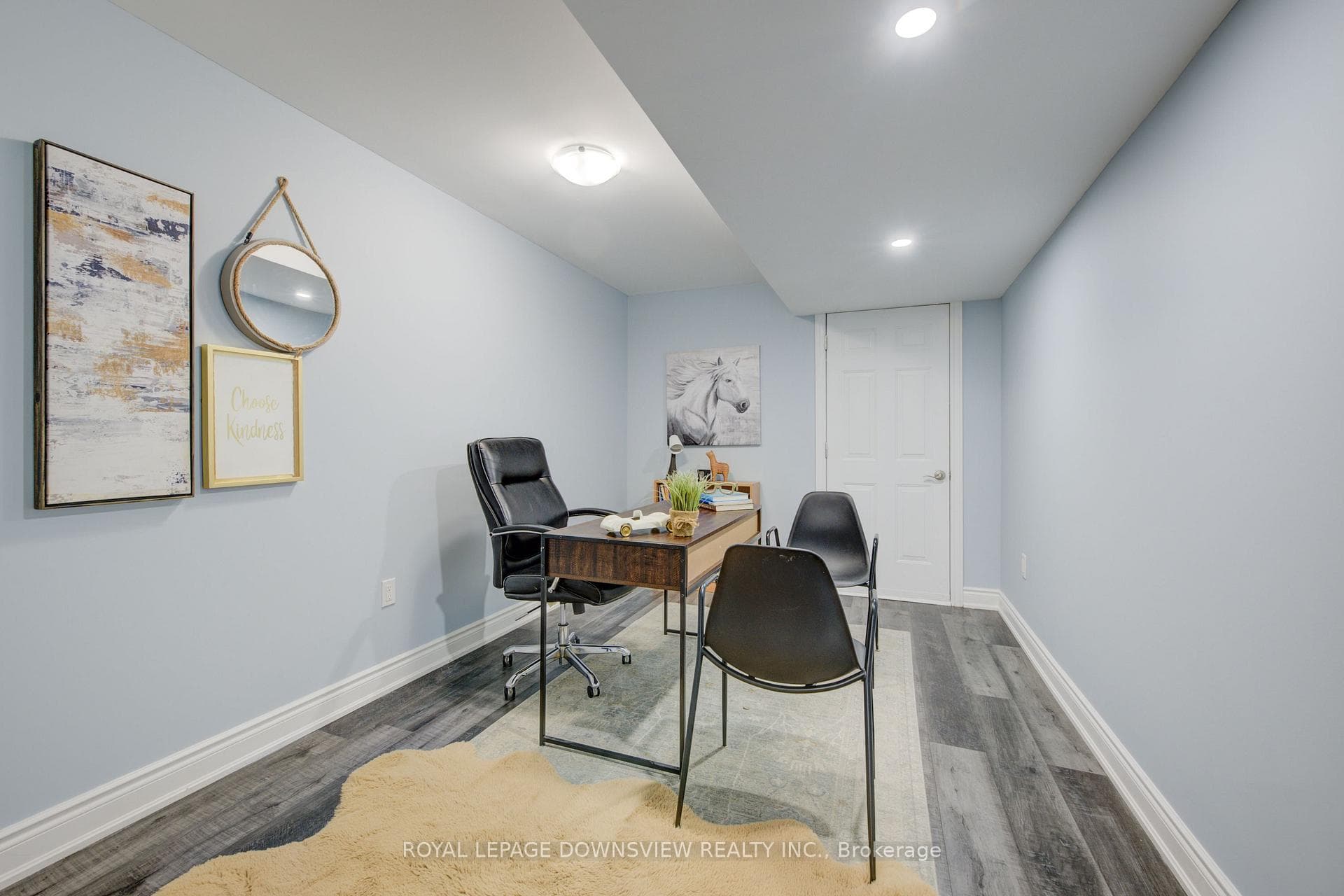433 Twinleaf Street photo 26