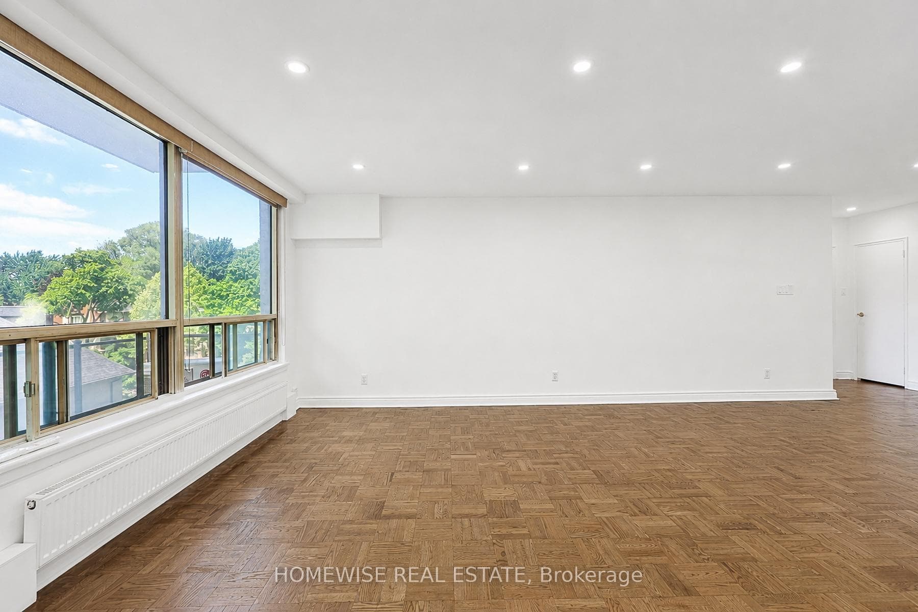 2500 Bathurst Street Unit 401 photo 12