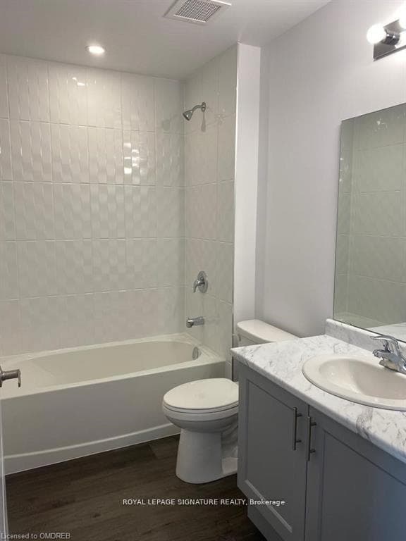5055 GREENLANE Road Unit 216 photo 2