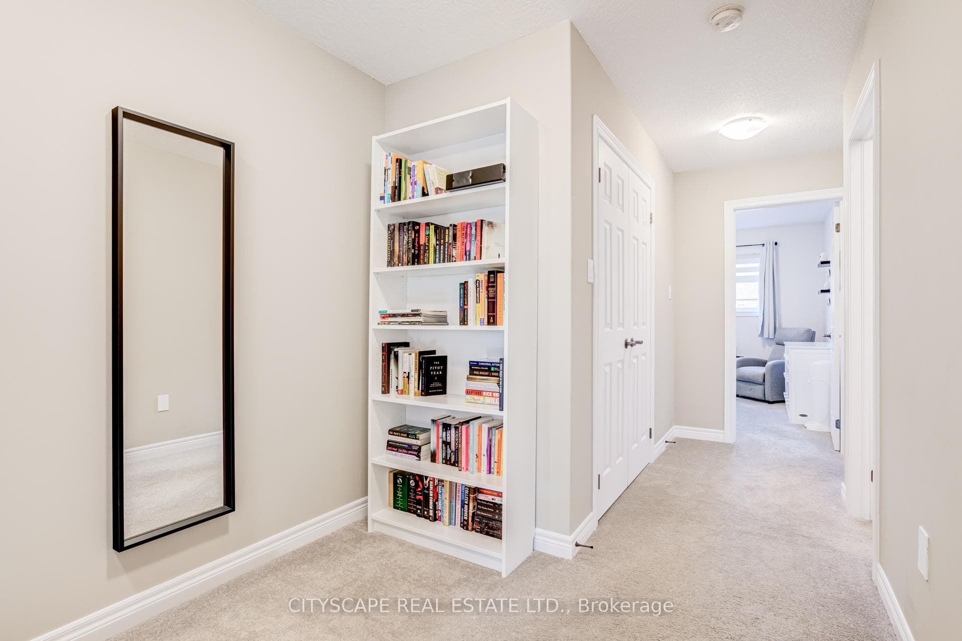 14 Winterton Court photo 17