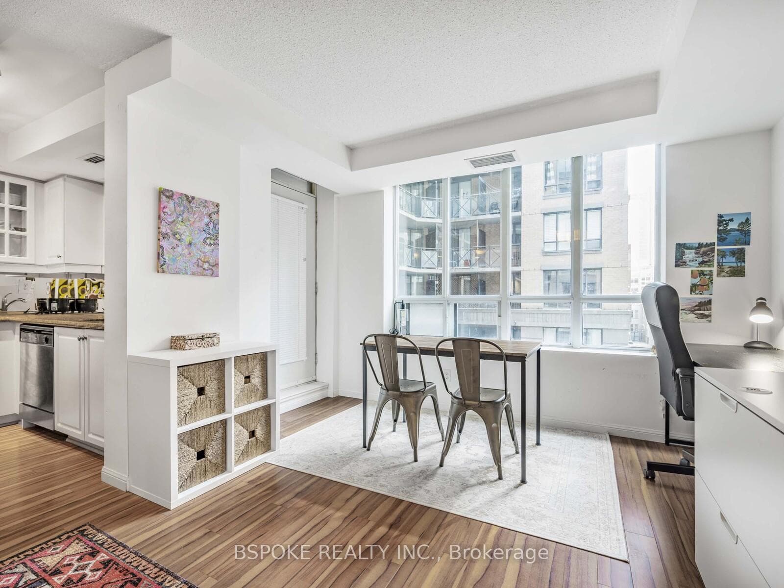 140 Simcoe Street Unit 304 photo 6