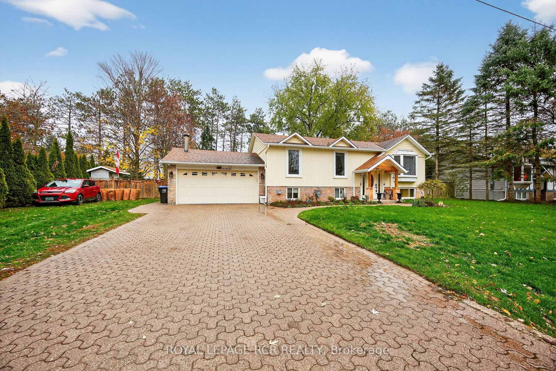 17 Pine Park Boulevard photo 2