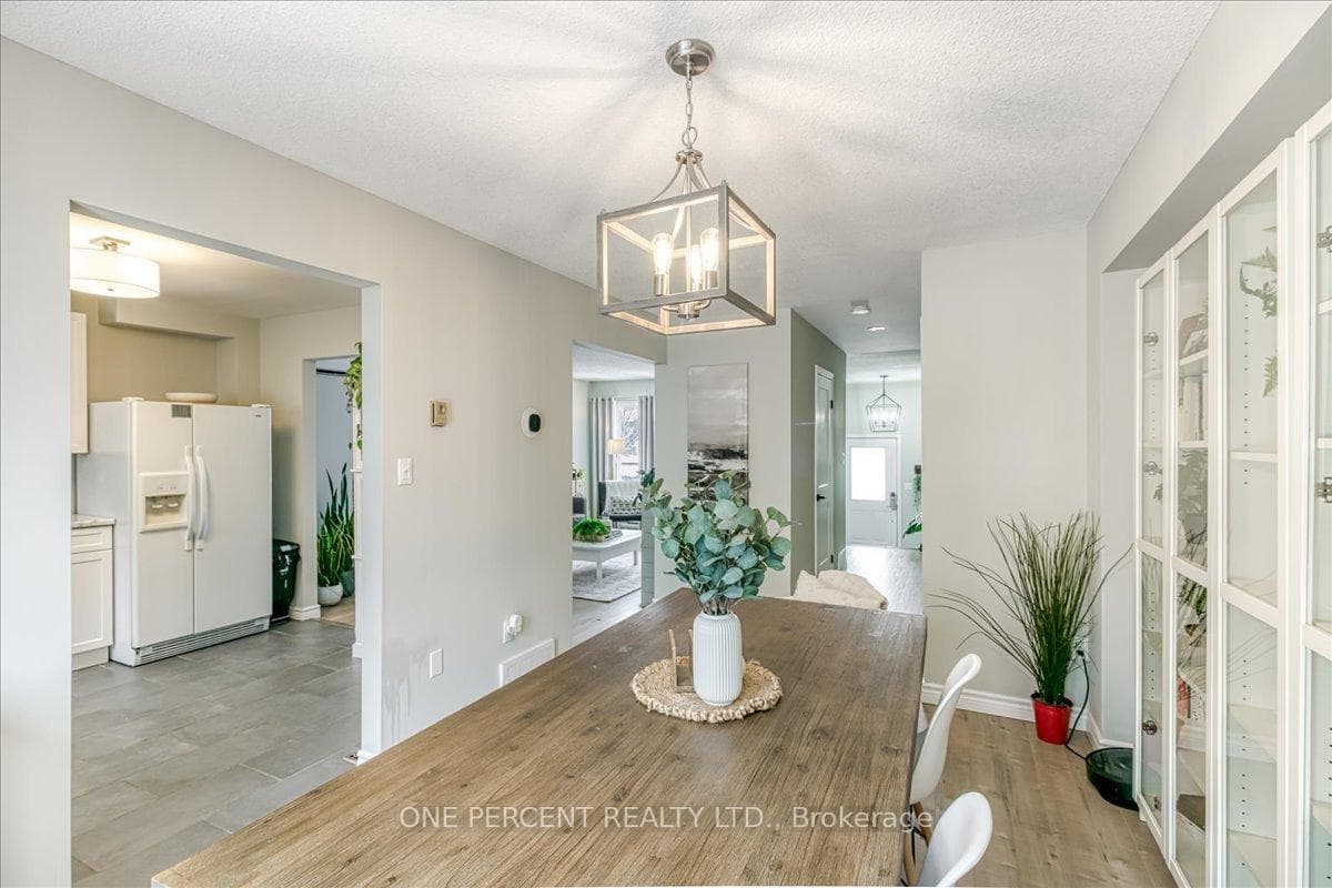 319 Third Avenue photo 20