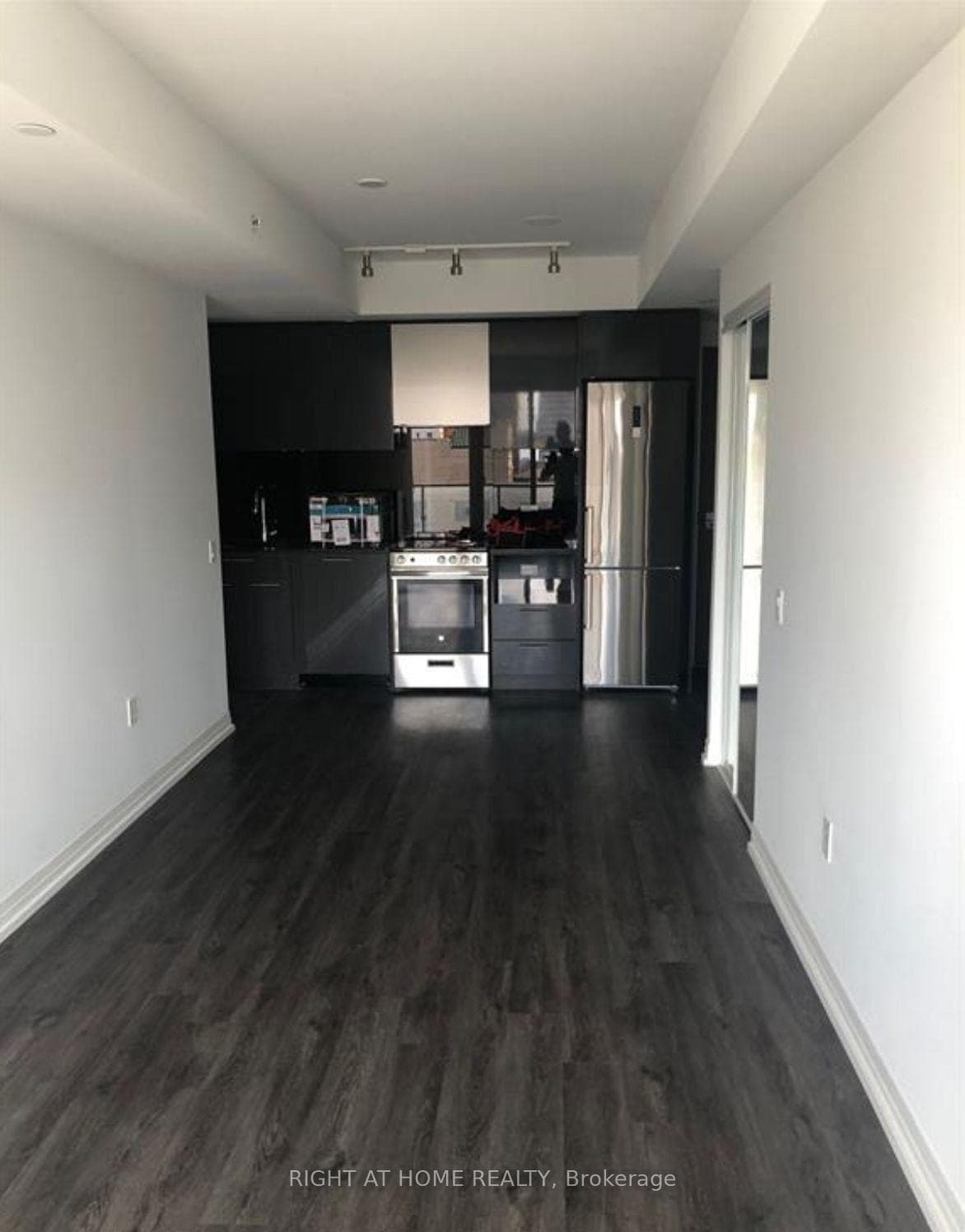251 Jarvis Street Unit 1825 photo 11