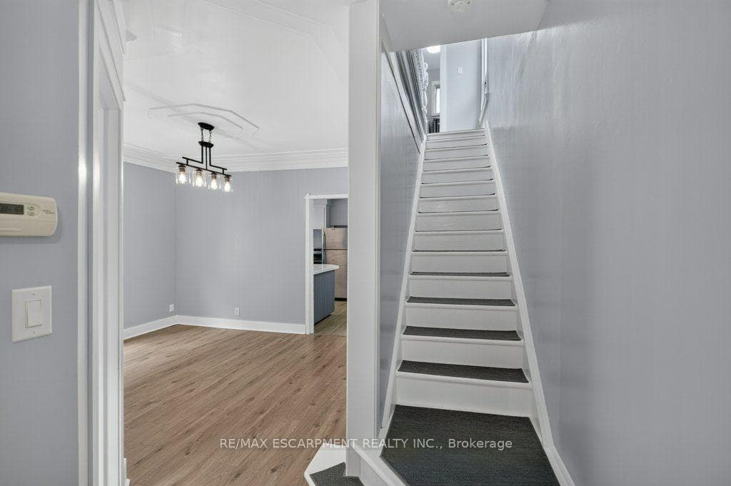 21 East Bend Avenue photo 7