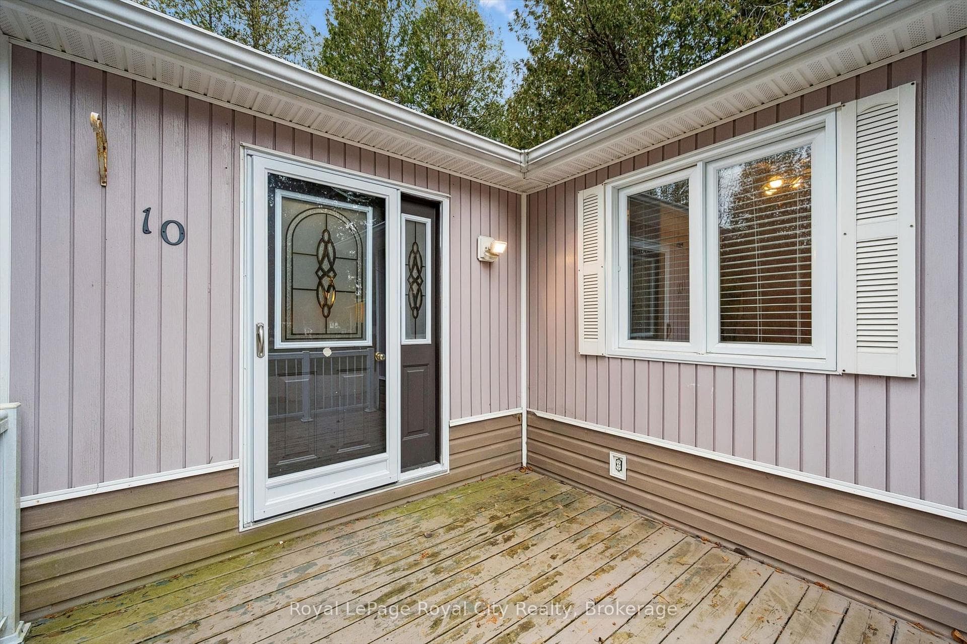 10 Spruce Avenue photo 6