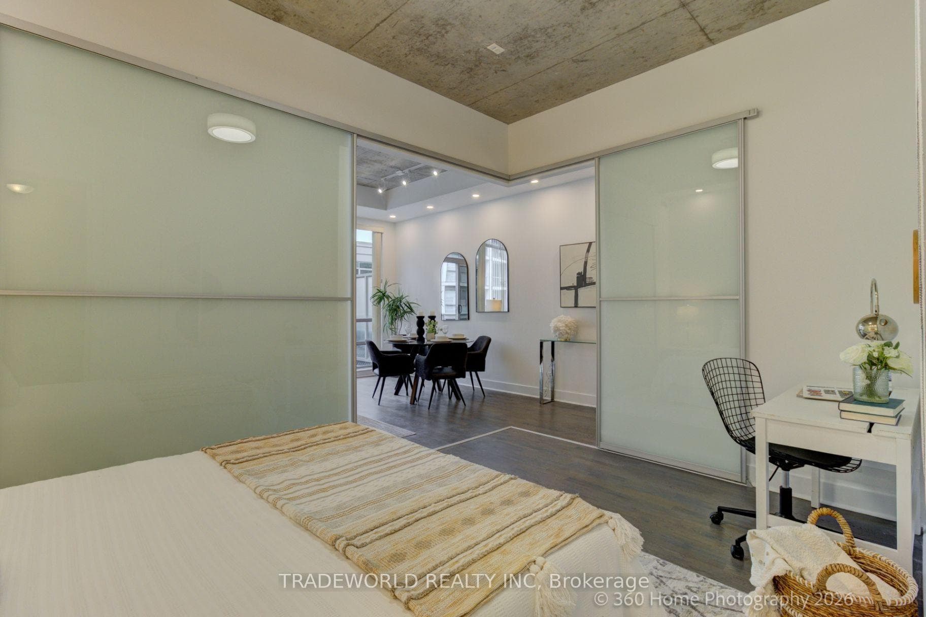 399 Adelaide Street Unit 603 photo 18