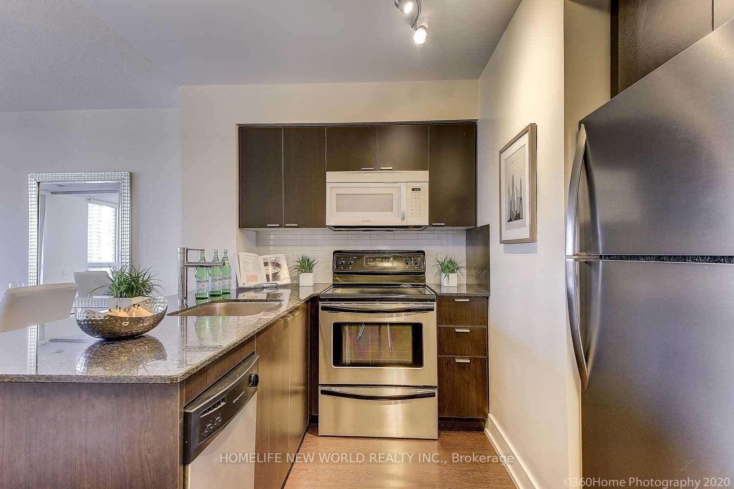 23 Sheppard Avenue Unit 1707 photo 6