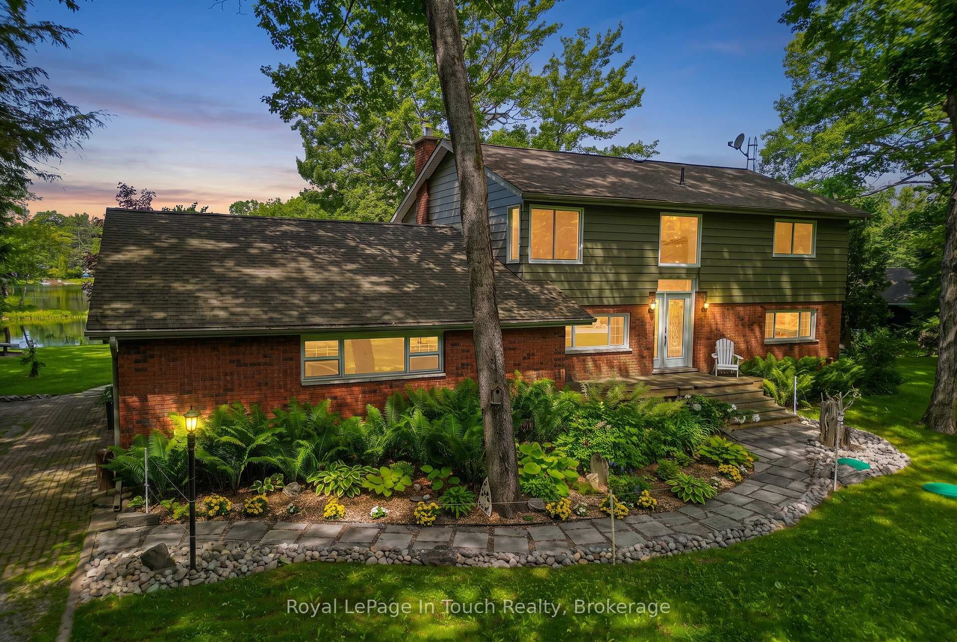 1464 Golden Beach Road photo 2