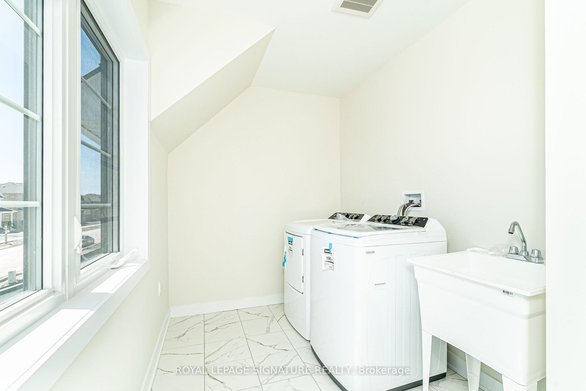 291 Eastbridge Avenue photo 29