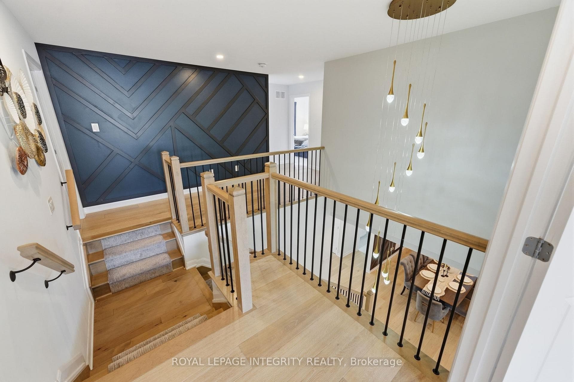 90 Coco Place photo 31