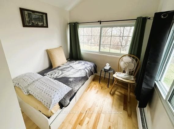 49225 Blair , R. R. 2 Drive photo 14