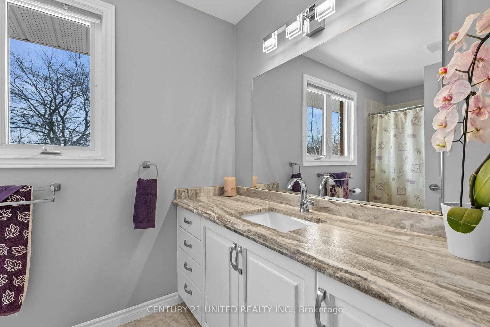 1688 Waddell Avenue photo 20