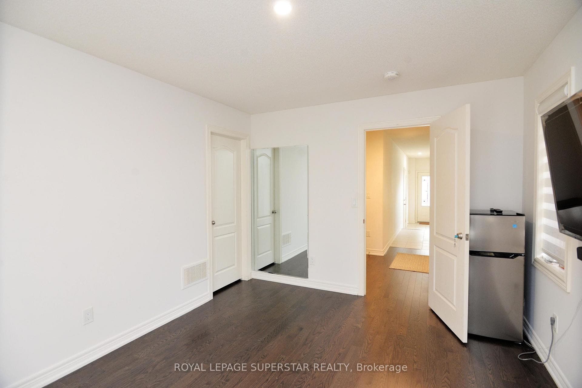 3966 Thomas Alton Boulevard photo 9