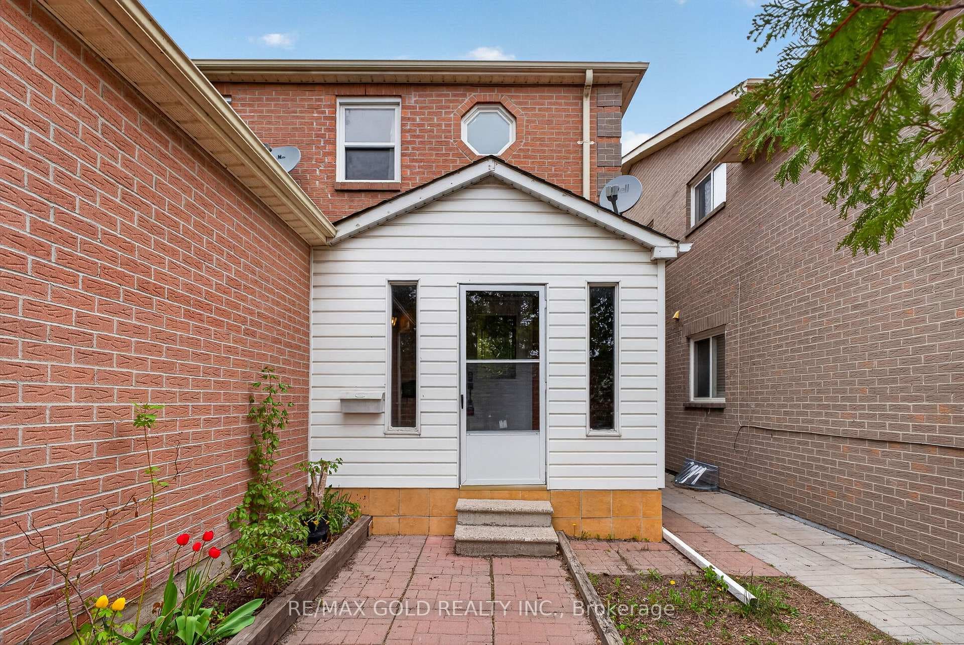 43 Saintsbury Square photo 6