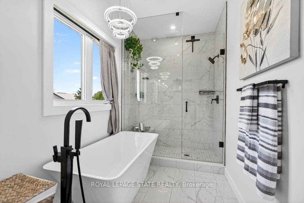 4286 Victoria Avenue photo 26