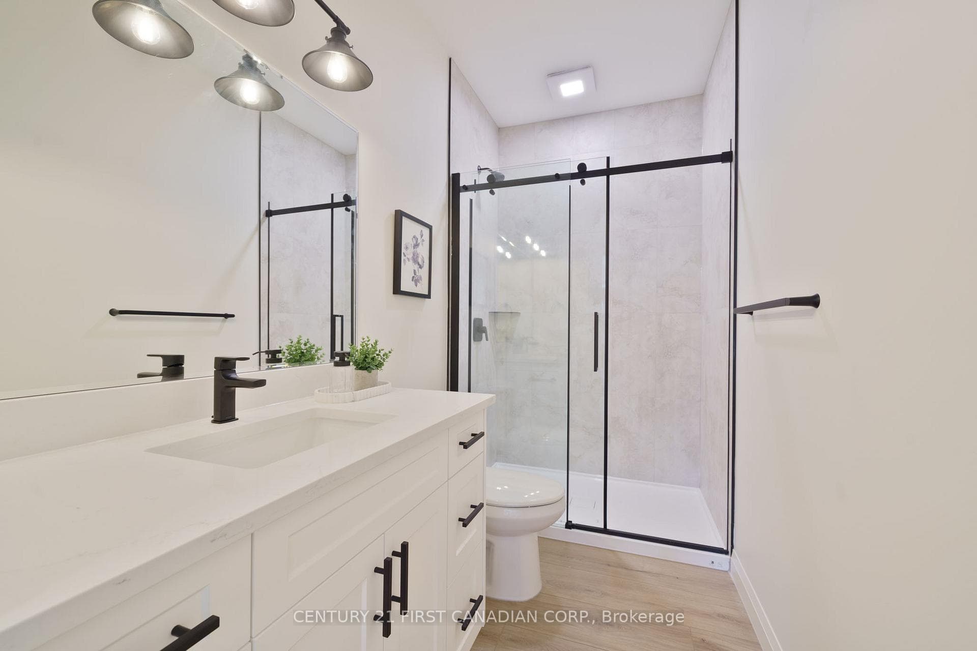 32 Postma Street Unit 6 photo 21